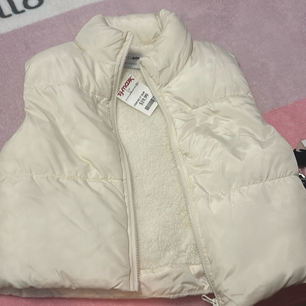 NWT CISONO faux fur lined cropped vest size small